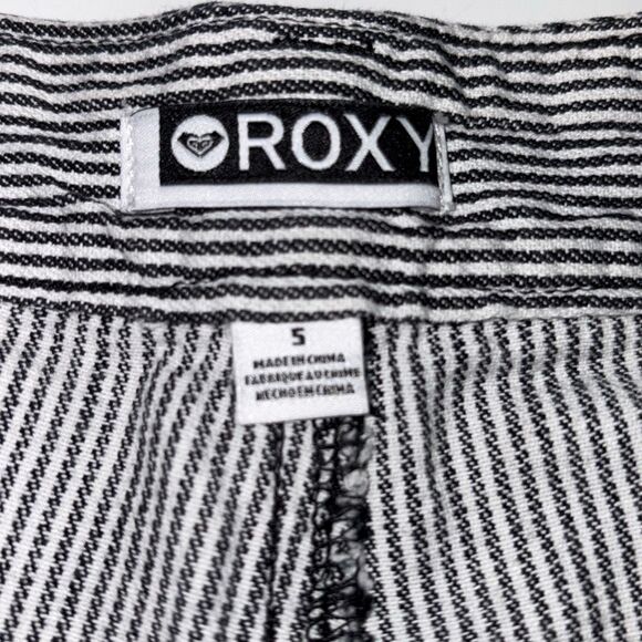 Roxy Low-Rise Railroad Stripe Cotton Shorts Pockets Black Cream Size 5 - Picture 10 of 12